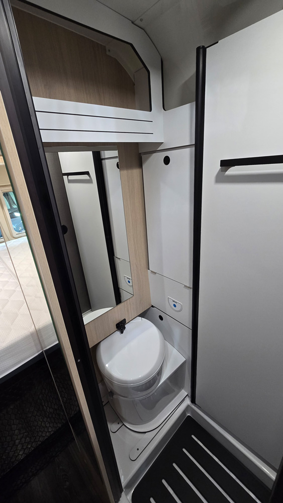 Unser Camper camper wc